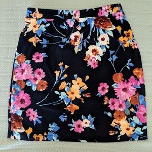 StitchFix Exclusive Gilli Floral Skirt - S